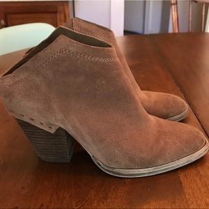 Dolce Vita Size 8 Booties